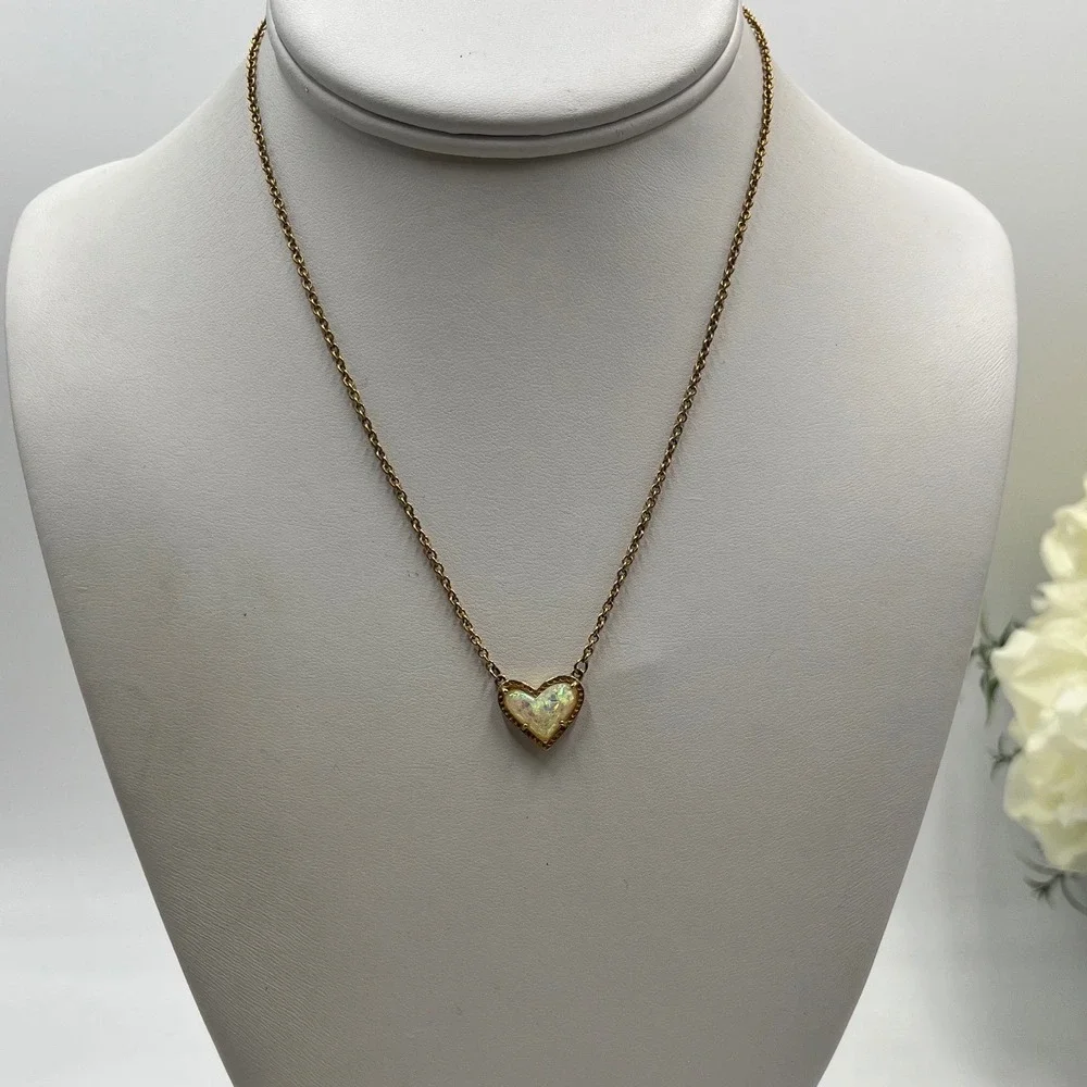 KENDRA‎ SCOTT Ari Heart Necklace Gold Plated Opal Stone
